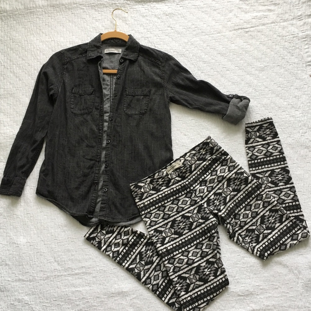 Abercrombie Kids Knit Leggings